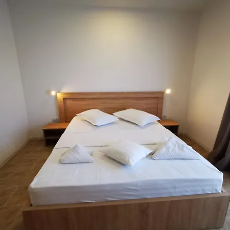 Homestay Vila Breezer